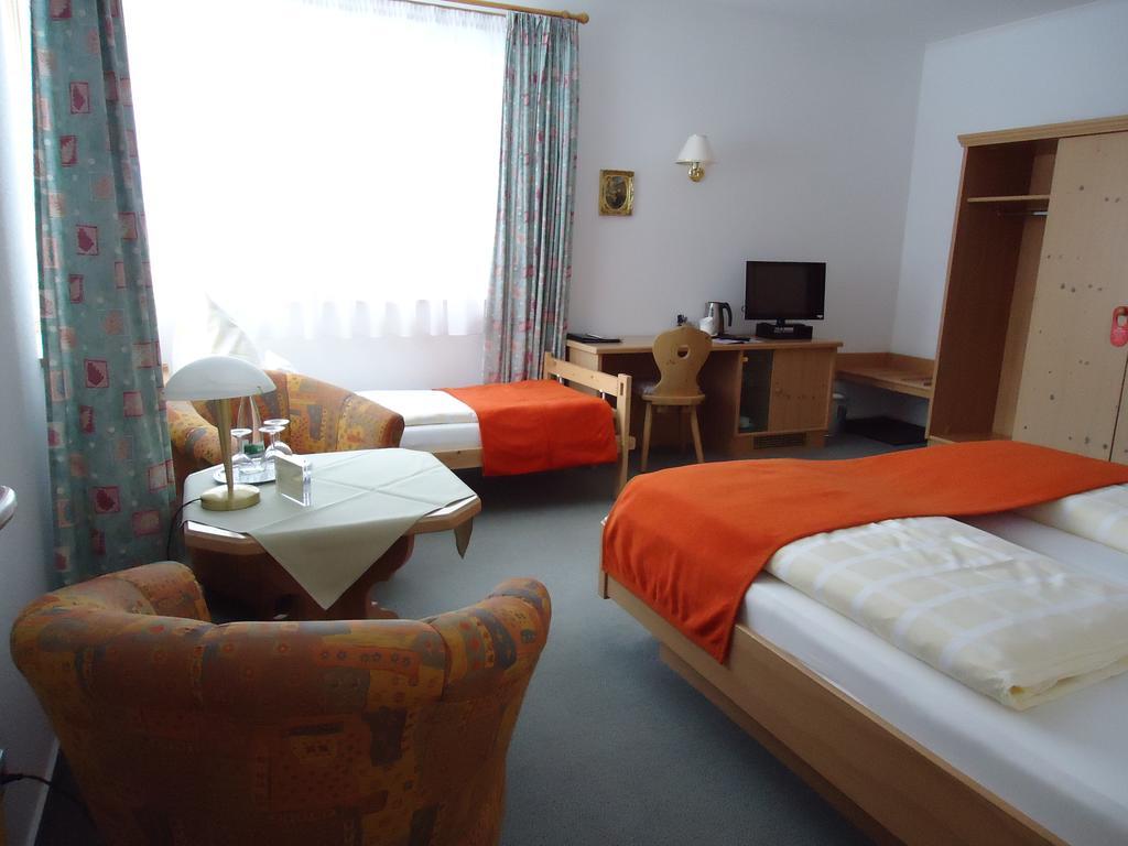 Berghotel Schiller Schonach im Schwarzwald Quarto foto